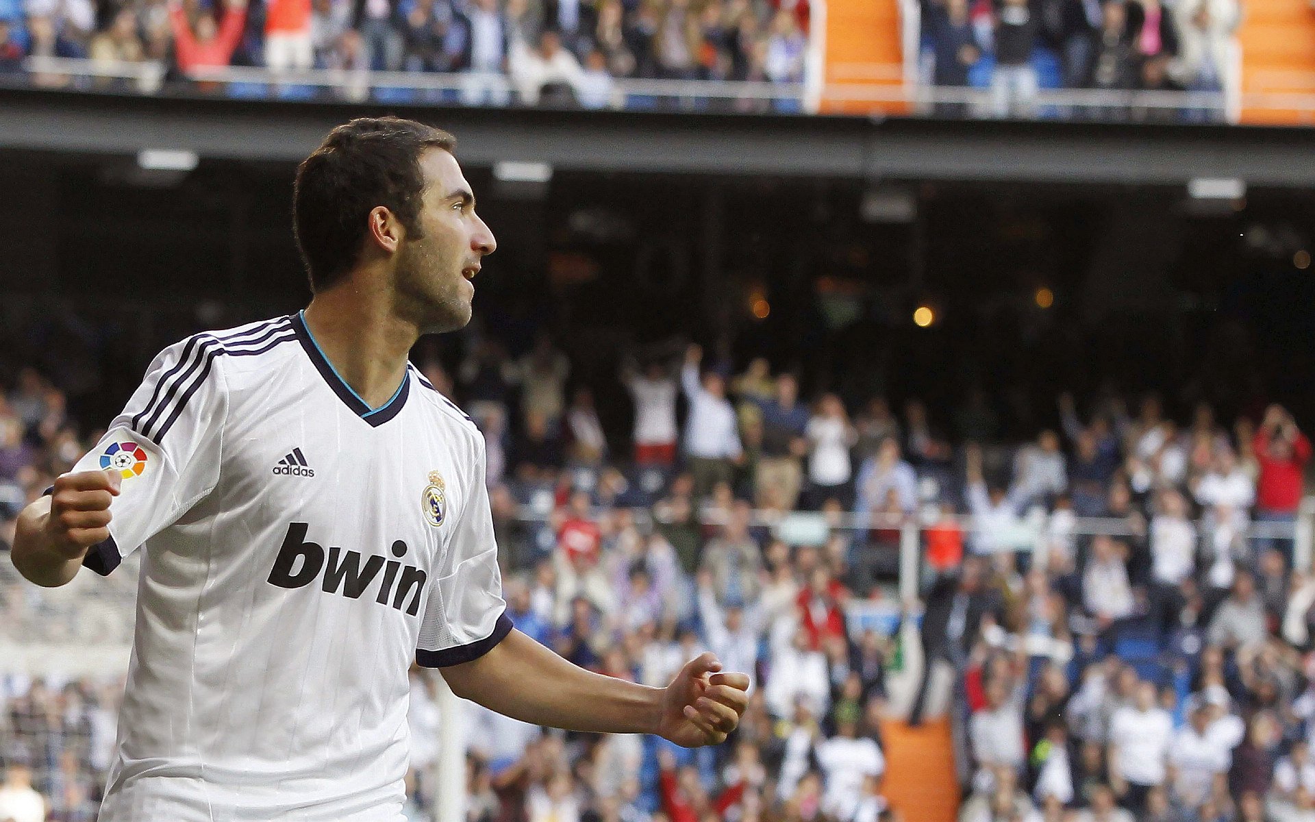 爱游戏资讯-【赛季关键节点】哪些比赛决定冠军归属？，本赛季冠军